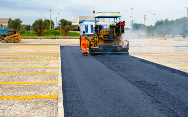 Best Driveway Paving Near Me  in Dixon, IL