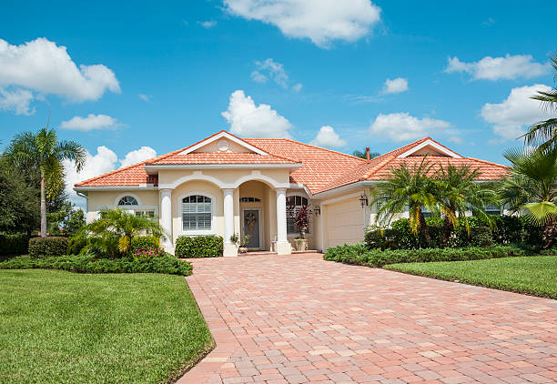 Best Driveway Pavers Near Me  in Dixon, IL
